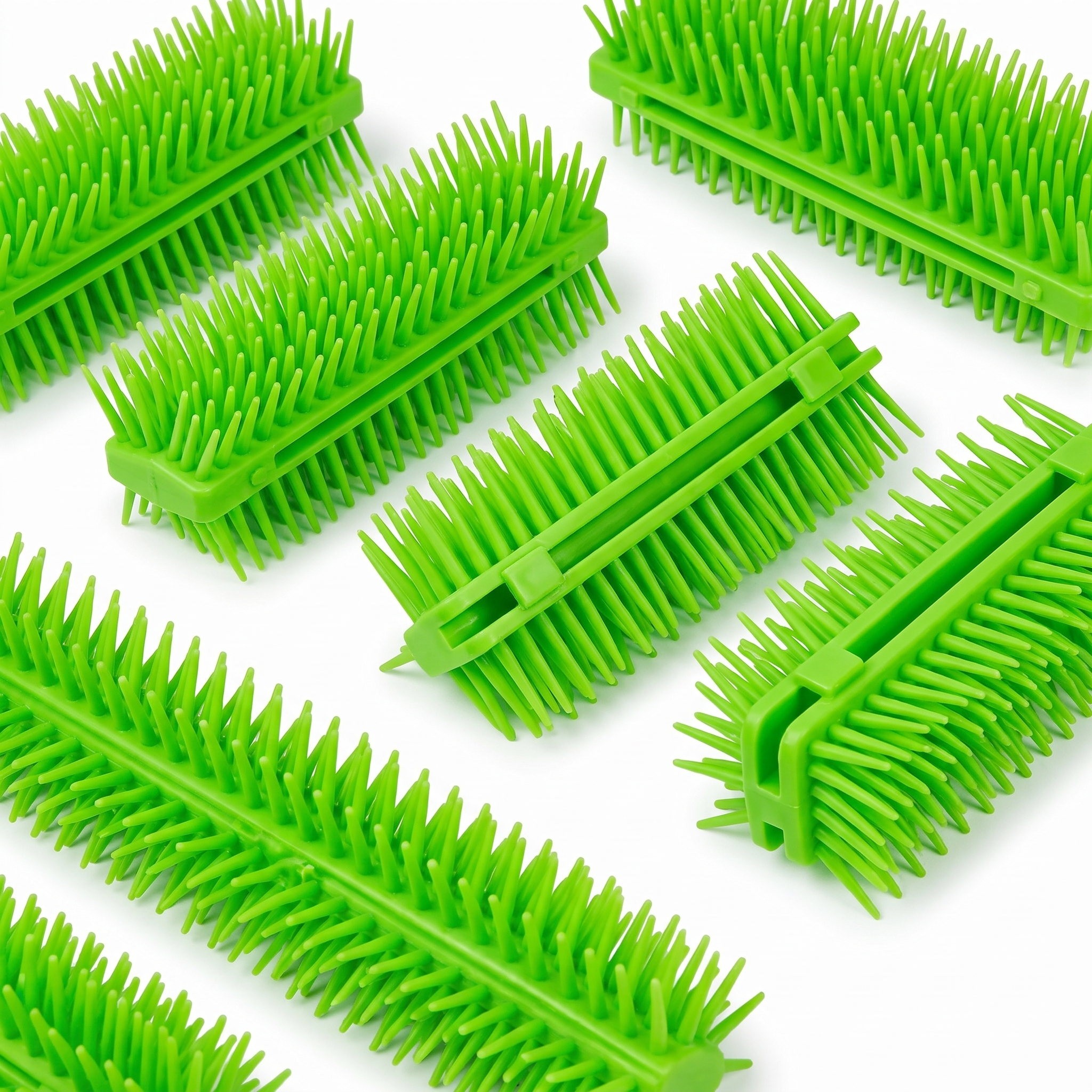 Snap Lock Bristles